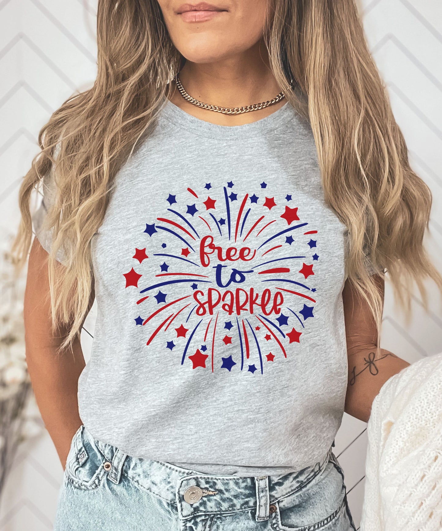 Free To Sparkle Shirt, 4th of July America Shirt, USA Shirt, Freedom Shirt, Fourth of July shirt, Patriotic shirt, Independence day shirt.