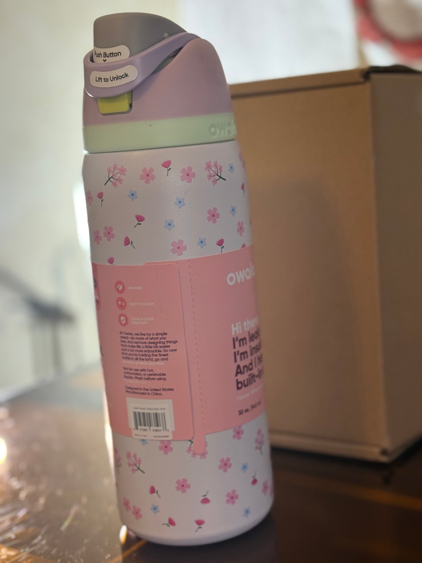 Owala FreeSip insulated 32oz Cherry blossom sport water bottle
